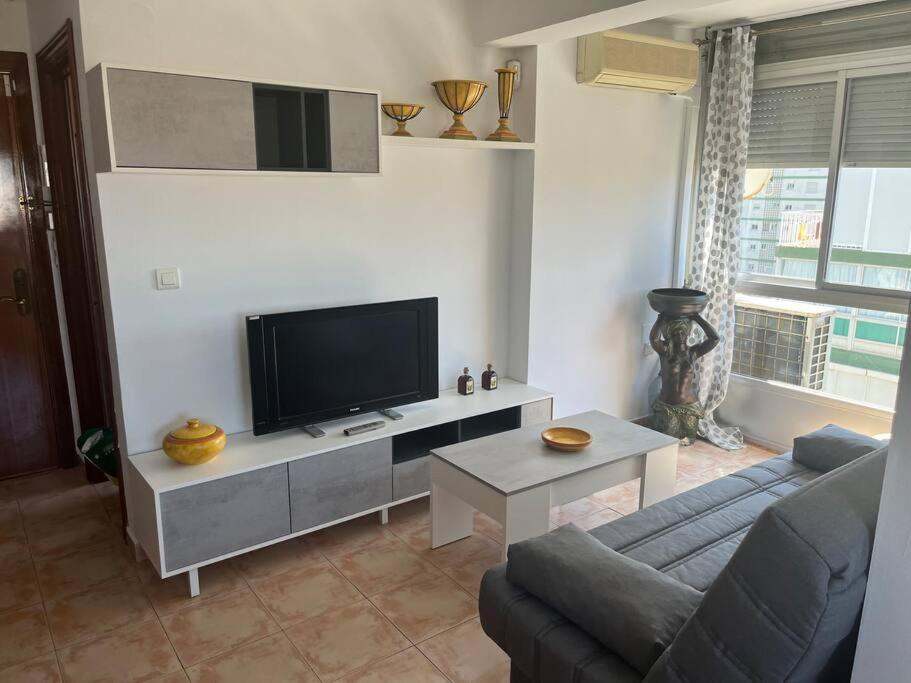 Apartamento Ginebra Torre Del Mar Exterior photo